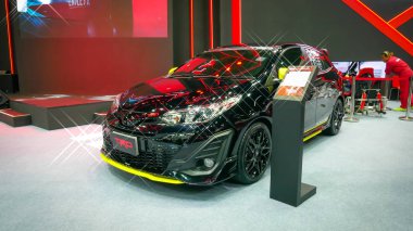 Bangkok - Temmuz 5: Bangkok Uluslararası Auto Salon 2018, en büyük ve en görkemli modifiye otomobil ve otomobil aksesuarları show Bangkok, Tayland, modifiye Araba Fuarı.