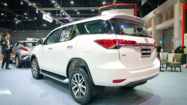 Bangkok - Temmuz 5: Bangkok Uluslararası Auto Salon 2018, en büyük ve en görkemli modifiye otomobil ve otomobil aksesuarları show Bangkok, Tayland, modifiye Araba Fuarı.