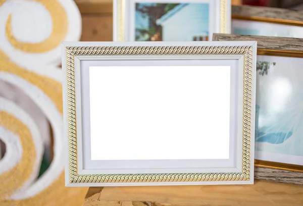 空白艺术相框装饰室内墙 摄影架 — 图库照片