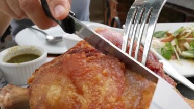 Alman domuz Fried, Alman kızarmış domuz bacak.