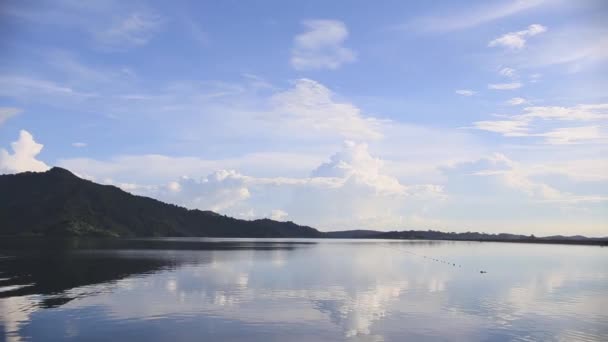 Presa Khun Dan Prakan Chol Provincia Nakhon Nayok Tailandia — Vídeo de stock