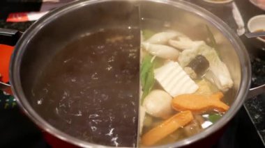 Shabu suki güvecini kapat..