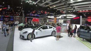Bangkok, Tayland - Aralık, 10 2018: Chevrolet araba göstermek Tayland Uluslararası Motor Expo 2018 Motor Expo 2018 Aralık 10,2018 içinde Bangkok, Tayland