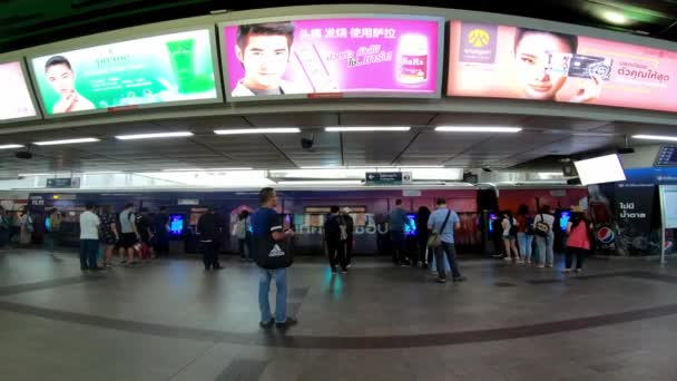 Bangkok Tailandia Diciembre 2016 Pasajeros Que Viajan Estación Tren Siam — Vídeo de stock