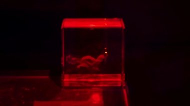 Lazer işaretleme makinesi ile 3d cam gravür.