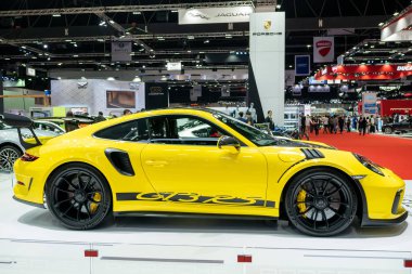 40 Tayland Uluslararası Motor Show'da Porsche araba