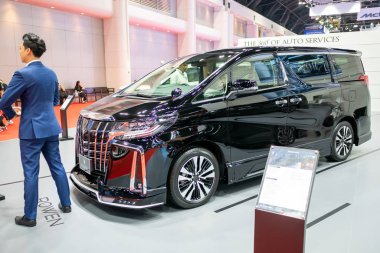 The 40th Tayland Uluslararası motor show 'da Rowen araba