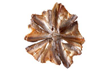 beyaz arkaplanda kuru balık.