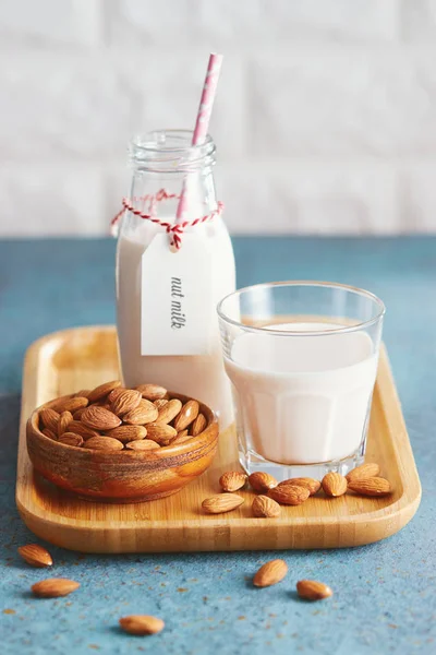 Latte Vegano Sostitutivo Vetro Con Latte Non Lattiero Caseario Ingredienti — Foto Stock
