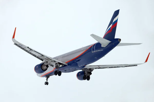 Moscow Oroszország Január 2019 Airplane Airbus A320 Aeroflot Égbolt Felett — Stock Fotó