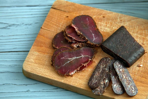 Slices Cured Beef Pastirma Wooden Board — Stock Photo, Image