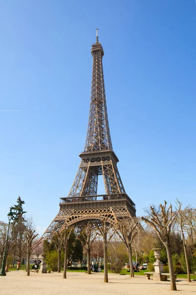 Eiffeltornet Våren Paris Frankrike — Stockfoto