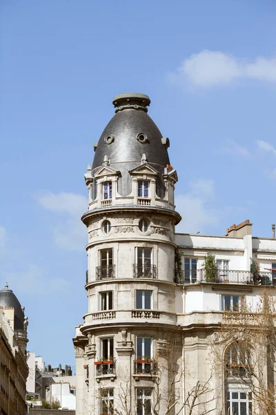 House Pont Bir Hakeim Alboni Street Paris France — стоковое фото