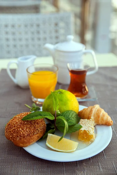 Breakfast with Turkish tea on the sun deck