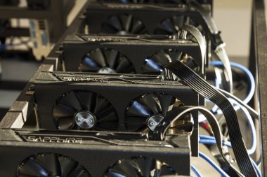 Bitcoin madencilik Tarım makineleri yakın çekim 