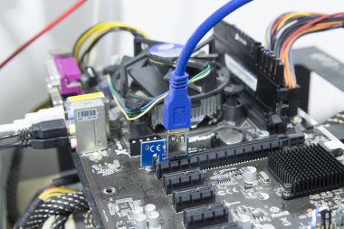 Bitcoin madencilik Tarım makineleri yakın çekim 