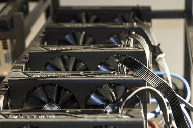 Bitcoin madencilik Tarım makineleri yakın çekim 