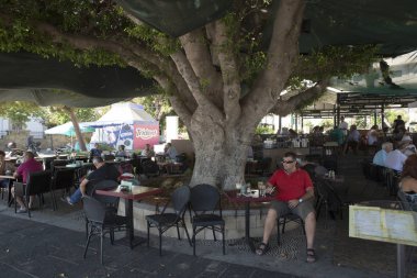 Rhodes, Yunanistan - 26 Ağustos 2017: ünlü eski, Rodos şehrine