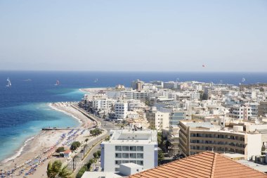 Ariel görünümü, Elli Rodos şehirdeki en iyi beach Plajı. Rhodes Yunanistan Dodecanese Adaları yüzölçümü açısından ve aynı zamanda Adası grubun tarihi sermaye büyük.