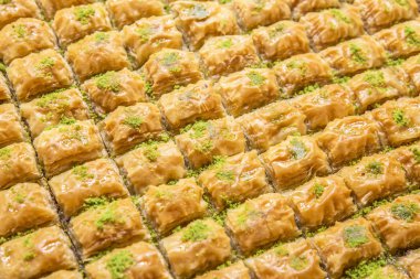 lezzetli pişmiş yemek görünümünü kapat