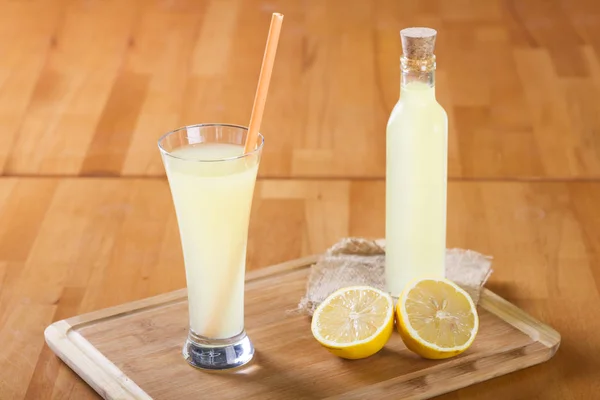 Köstlichen Frischen Hausgemachten Kalten Erfrischenden Sommer Limonade Mojito Einem Glas — Stockfoto