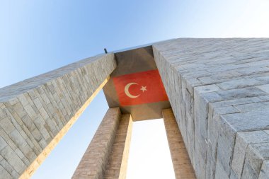 Çanakkale Şehitler Anıtı Çanakkale Boğazı için karşı. Birinci Dünya Savaşı sırasında Aralık 1915 Nisan 1915 gerçekleşti Gelibolu Savaş, katılan Türk askerleri.