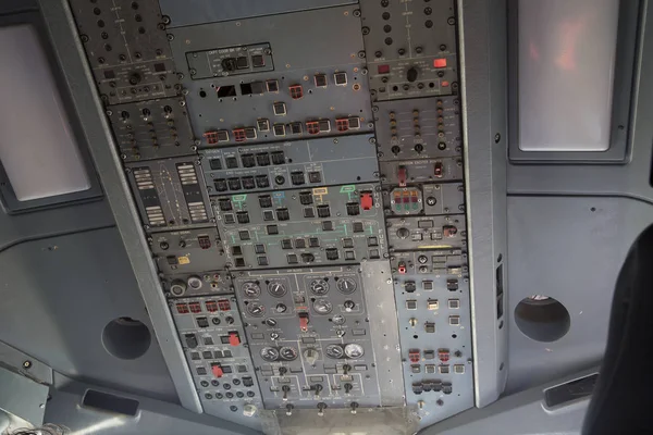 Airplane Pilot Cockpit Center Control Panels Closeup High Detailed View — Stock Photo, Image