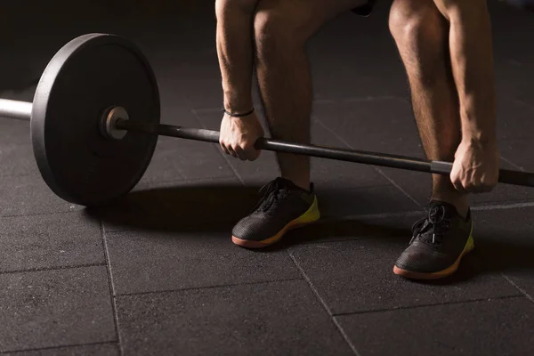 Joven Atleta Entrenando Con Una Pesada Barra Gimnasio Concepto Fotografía — Foto de Stock