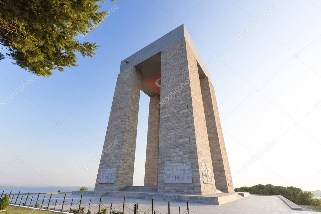 Canakkale Martyrs' Memorial against to Dardanelles Strait. Turkish soldiers who participated at the Battle of Gallipoli, which took place from April 1915 to December 1915 during the First World War.