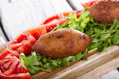 geleneksel Türk yemeği etli görünümünü kapat