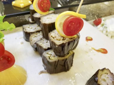 pirinç ve sebze leziz aperatifler görünümünü kapat