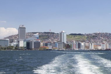 Izmir, Türkiye - 15 Ağustos 2017: Güzel doğal kenti Izmir, Türkiye