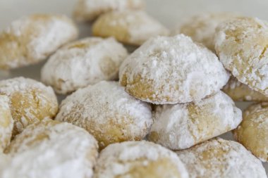 pudra şekeri ile tatlı ekmek görünümünü kapat