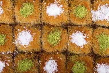 taze pişmiş lezzetli pasta düzenlenmiş 