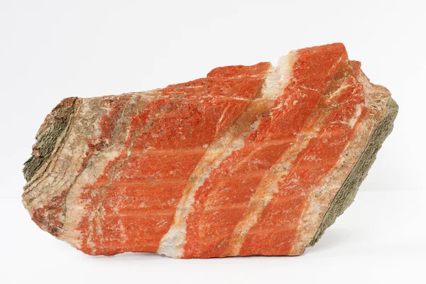 Sylvinite mineral pasta da potas katmanlı veya veya Potasyum Klorür sodyum klorür potansiyel ekonomik ve tarımsal gübre için beyaz arka plan üzerinde Beyaz Rusya Soligorsk bölgesinden ile piyasaları fiyatları haberleri