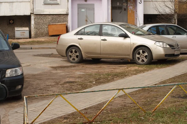 Minsk Fehéroroszország Március 2019 Parkolási Büntetéséről Járdák Pázsit Crosswalks Parkoló — Stock Fotó