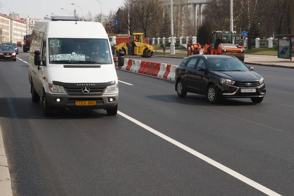 Minszk Fehéroroszország Április 2019 Work Road Építés Alatt Úttartás Közúti — Stock Fotó