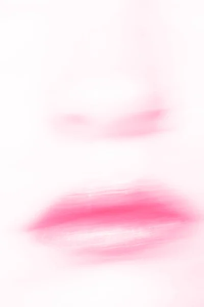 Retrato desfocado do borrão de movimento com nariz e lábios tonificados — Fotografia de Stock