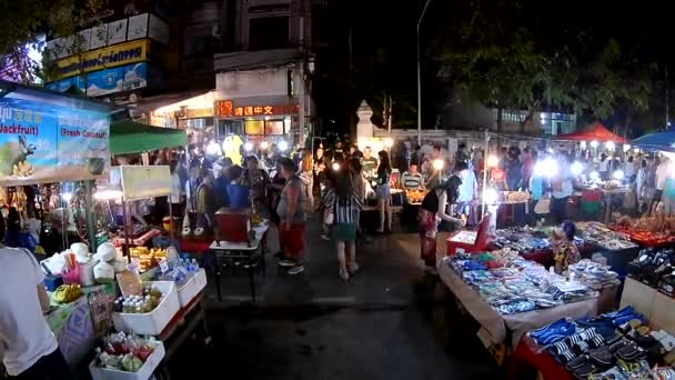 Chiang Mai Tajlandia Kwietnia 2017 Niezidentyfikowanych Osób Niedzielę Rynku Chiang — Wideo stockowe