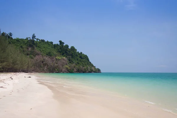 Bellissimo Mare Cielo Azzurro Mare Delle Andamane Thailandia — Foto Stock