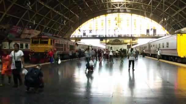 Upływ Czasu Dworca Kolejowego Bangkok Dworca Kolejowego Hua Lamphong Największy — Wideo stockowe