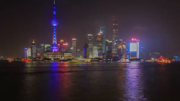 上海のスカイラインや黄浦江 中国の時間の経過 — ストック動画