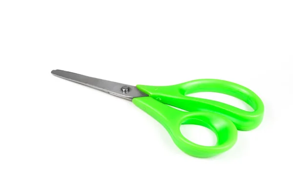 Zelené nůžky izolované na bílém pozadí. — Stock fotografie