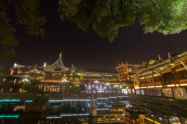 Yu yuan Garten bei Nacht shanghai, China — Stockfoto