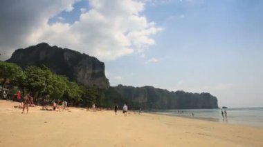 Zaman atlamalı güzel beyaz kum Beach Phuket, Tayland