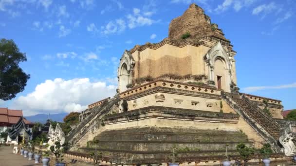 Wat Chedi Luang Tempel Chiang Mai Thailand — Stockvideo