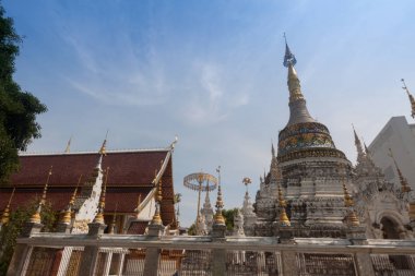 Wat Sanfang tapınak Chiangmai güzel tapınak , Tayland