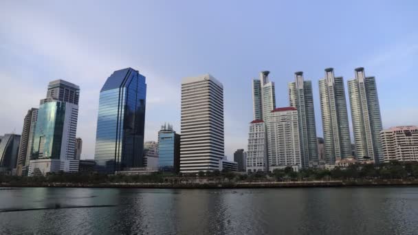 Tempo Limite Parque Benjakiti Distrito Negócios Bangkok Tailândia — Vídeo de Stock