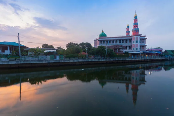 Rote Moschee in Bangkok, Thailand — Stockfoto