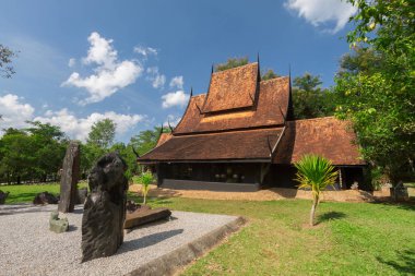 Chiangrai Tayland eski ahşap bina (Lanna tarzı).